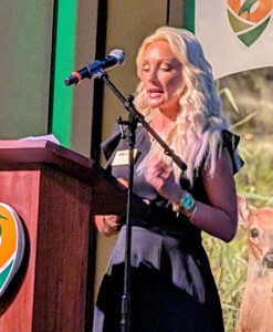 Sara Fennessy of Horse Farms Forever addresses the crowd during the 2026 Corridor Connect. (Photo: ©Tammy Gantt)