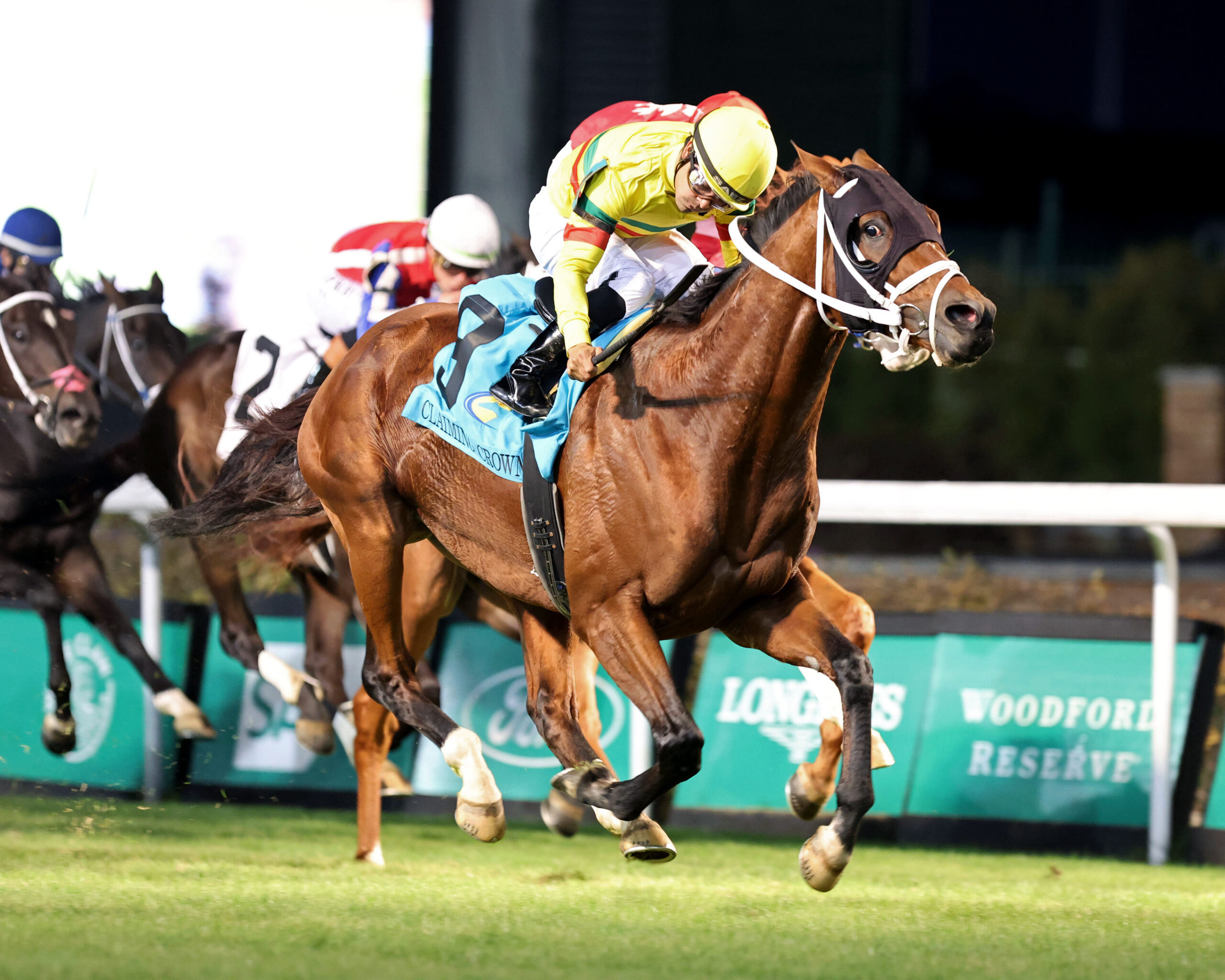 Florida-bred Thoroughbred Echo Lane and jockey Luis Saez rocket towards the wire at Churchill Downs, galloping past the pack to win the 2025 Claiming Crown Emerald. (Photo: ©Hunter Fridley/Coady Media)